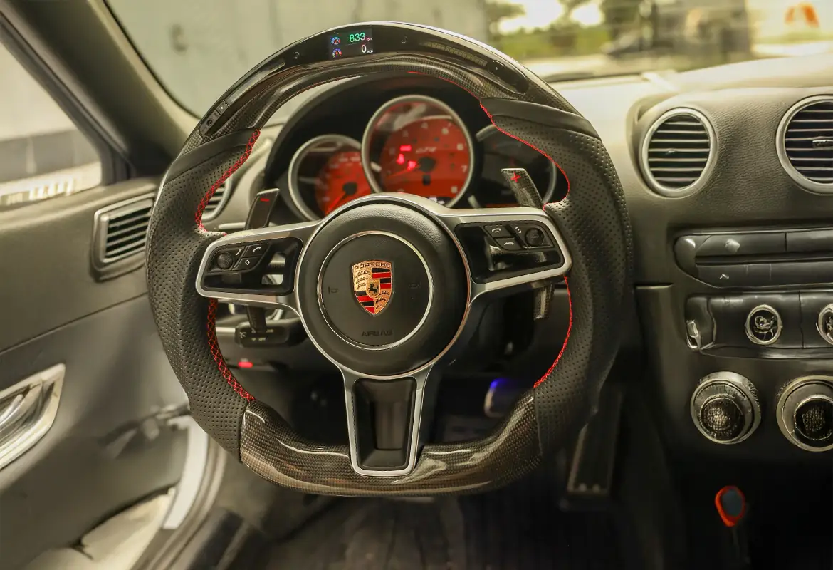 Porsche custom carbon fiber steering wheel by Miami Carbon Designs