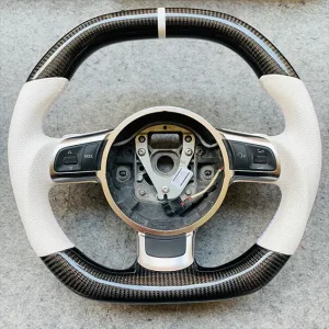 Flat bottom, flat top Audi TT R8